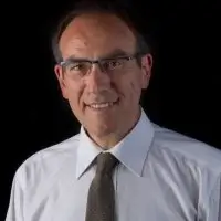 Dr. Arturo Ezquerro