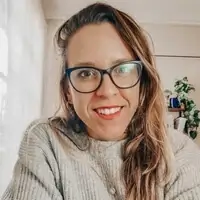 Klga. Javiera Mac-Mahon