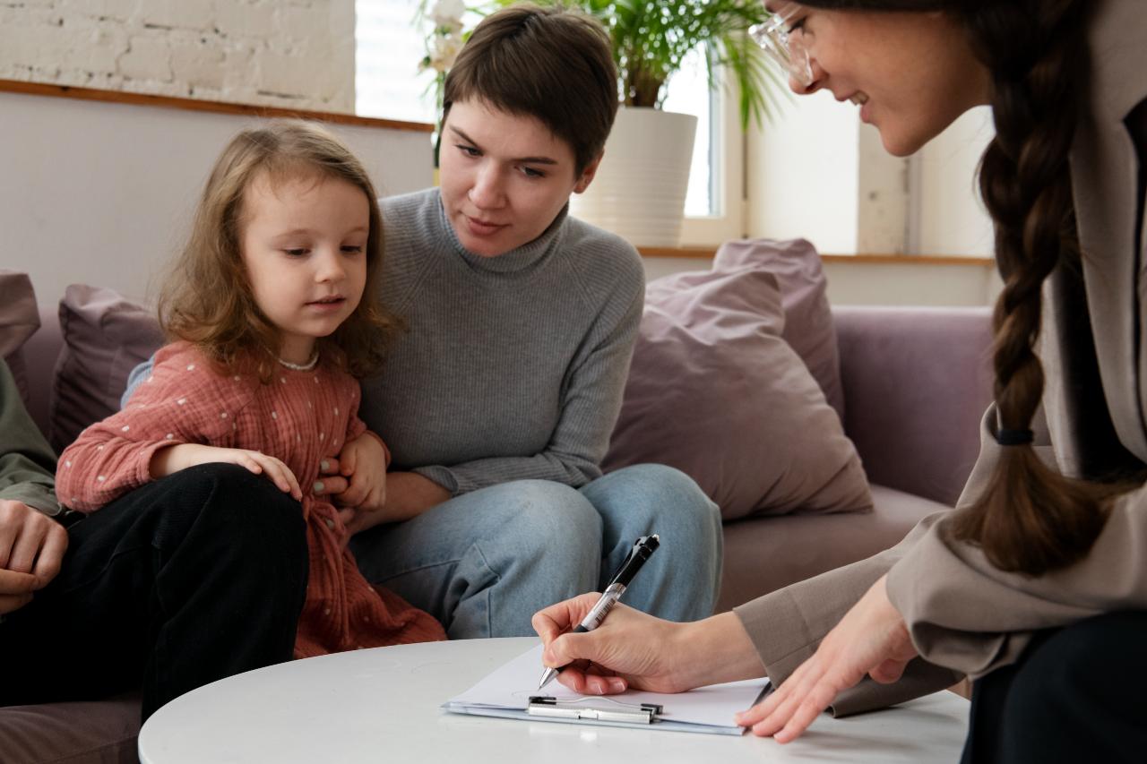 Enfoques transversales: intervención con familia e infancia
