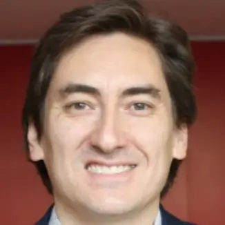 Dr. Sergio Ruiz