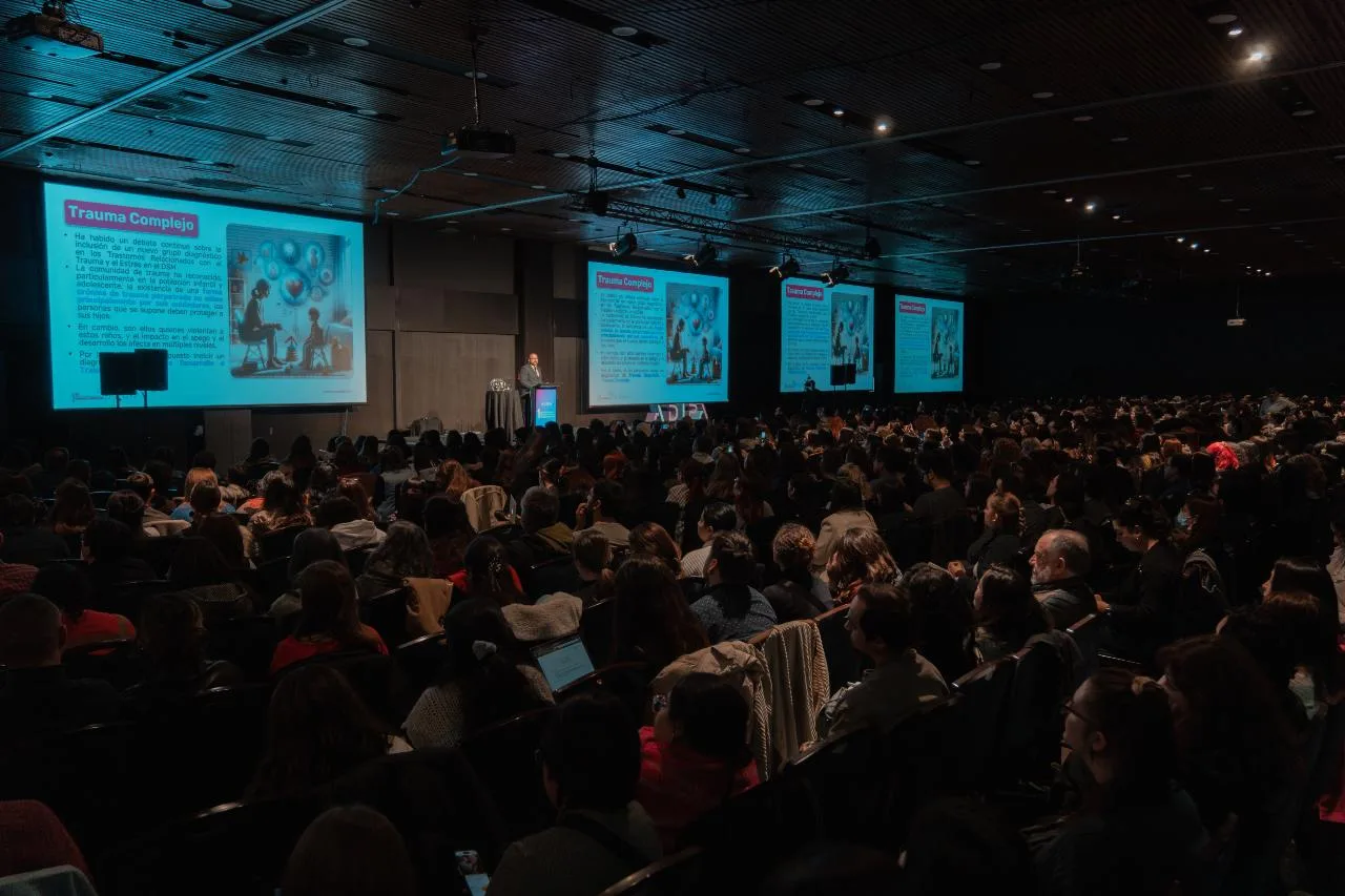 El Congreso de Salud Mental más grande de Chile liderado por Adipa marca un hito con más de 1600 asistentes