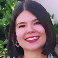 Mg. ED. Paulina Hip